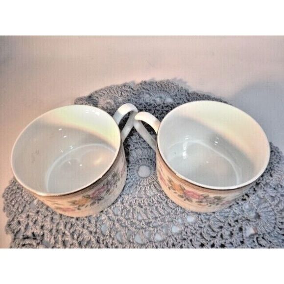 Farberware BELLINI 2pc Porcelain Tea Coffee Cups 22K Gold Band Vintage 1980s - Picture 4 of 7